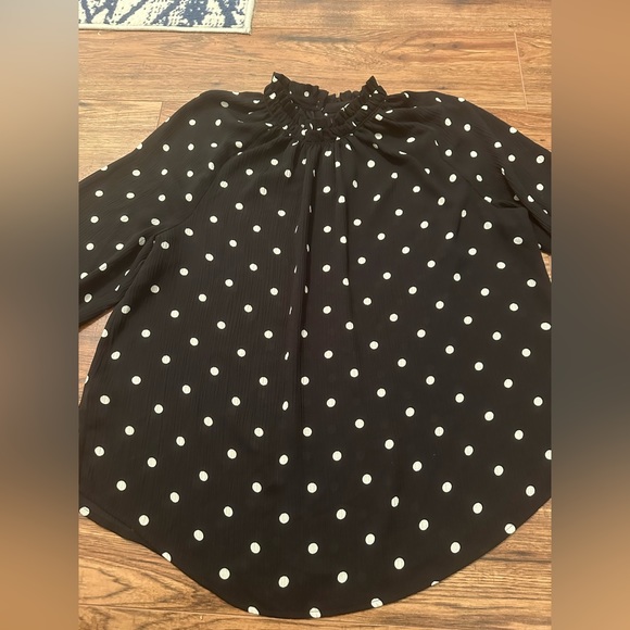 Polkadot Blouse - Picture 1 of 6